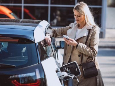 fjern-elafgift-elbil-det-sparer-du